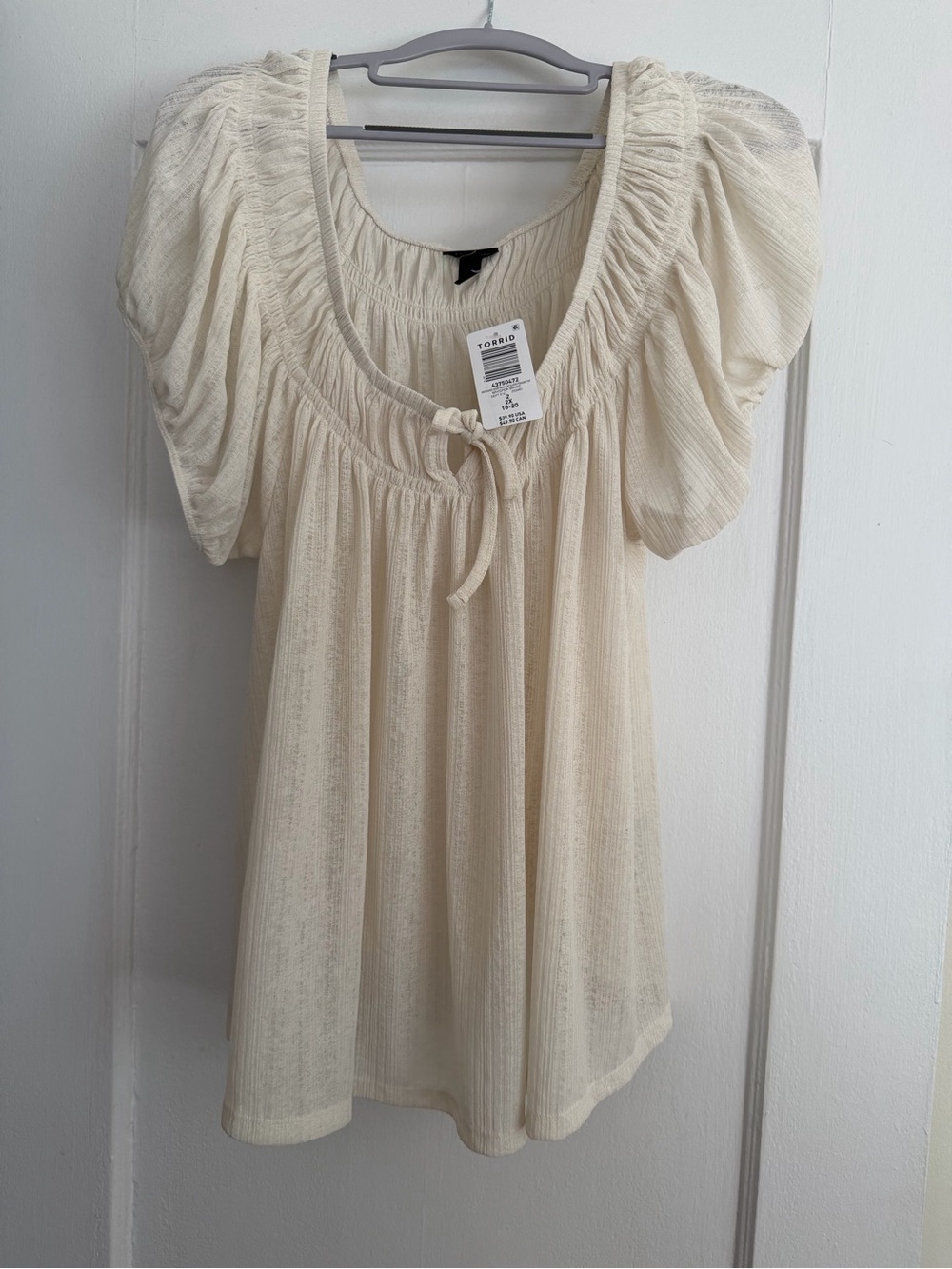 torrid Cream Peasant Blouse with Puff Sleeves